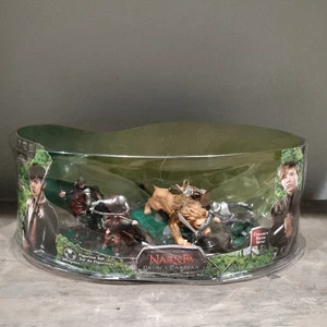 Disney Narnia Prince Caspian Figurine Set **READ -Packaging is Misshapen/Damaged - Picture 1 of 23