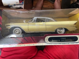Road Signature Yellow 1961 Desoto Adventurer Diecast Car 1:18 Scale - Picture 1 of 5