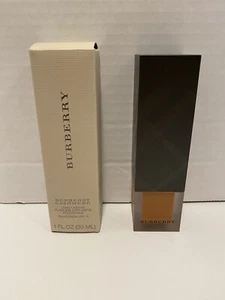 Base mate suave impecable de larga duración Burberry cachemira ¡1 FL OZ castaña! - Imagen 1 de 10