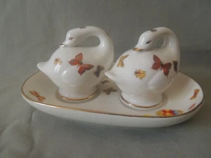 Limoges fine porcelain ducks salt and pepper shakers in a base - Picture 1 of 12
