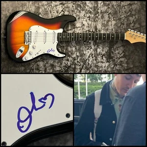 GFA Bring Me The Horizon Band * OLI SYKES * Chitarra elettrica firmata PROOF COA - Foto 1 di 7