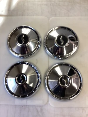 (4) original Studebaker Lark hubcaps 1963-66 - Image 1 of 4