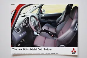 Foto de prensa de coche - Mitsubishi Colt 2004 3 puertas - interior - Imagen 1 de 1