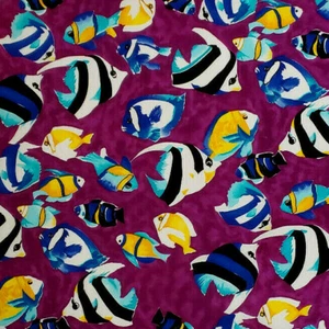 Tropical Fish Fabric Cotton 1 Yard 43 Inches Wide - Picture 1 of 2