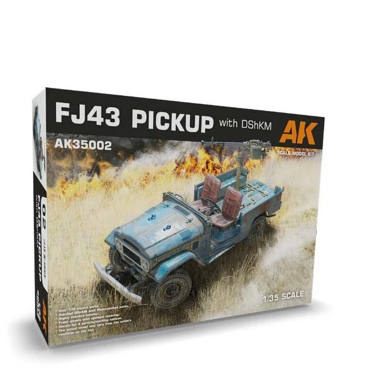 (M) AK Interactive AK35002 - 1:3 5 FJ43 Pick-Up Con Dshkm - Nuovo - Immagine 1 di 1