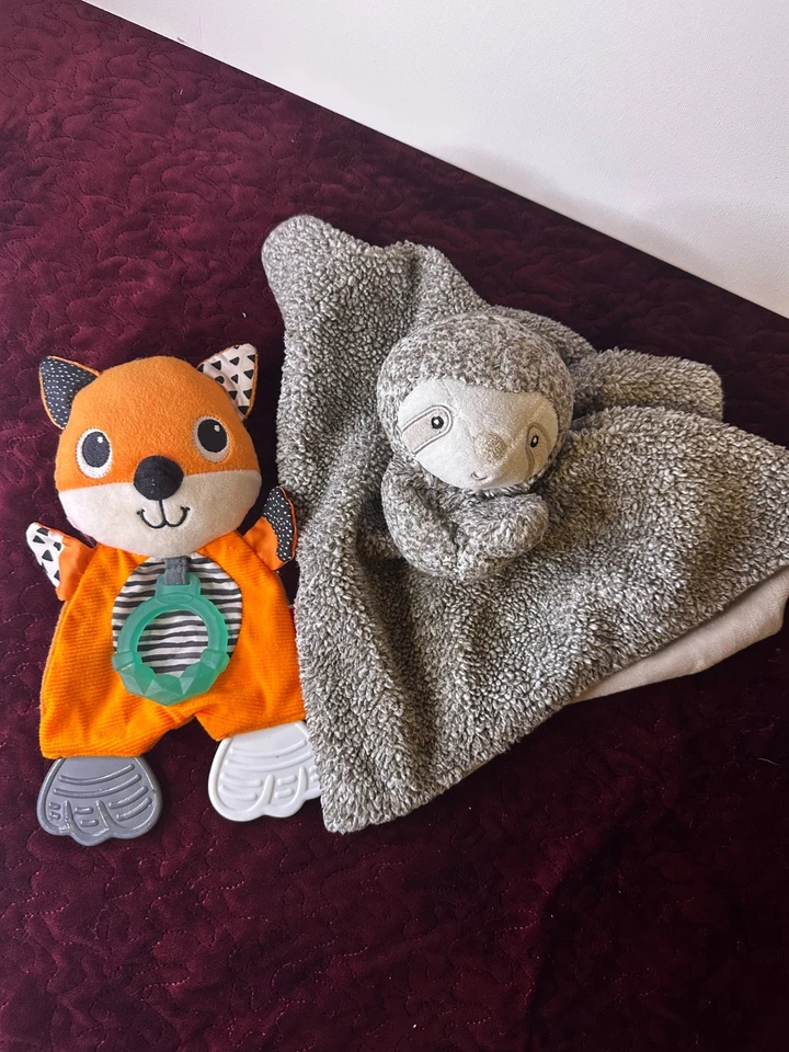 Juguetes para bebés 2 piezas - perezoso/zorro - AC030 Foto 1 de 1