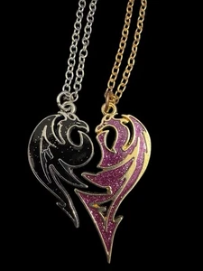 Juego de Collar Descendientes Disney Mal Evie Corazón Dragón BFF 2 Piezas Brillante J9 - Imagen 1 de 6