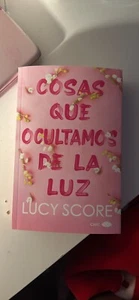 Dinge, die wir vor dem Licht verbergen / Things We Hide From the Light, Paperback by Sc... - Bild 1 von 2