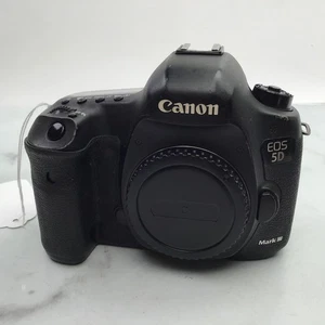 Cuerpo de cámara Canon 5D Mark III sin cargador usado UG - Imagen 1 de 11