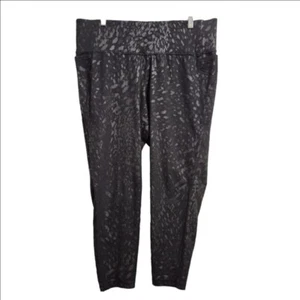 Women's LIVI Active Leggings Size 18/20 Black Gray Animal Print - Picture 1 of 7
