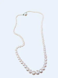 Vintage 17.5" Long Pink Champagne Faux Pearl Necklace With Graduated Beads - Picture 1 of 2