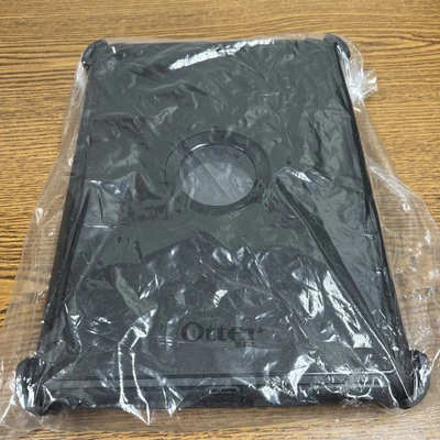 OTTERBOX Defender Rugged Protection for Apple iPad - 78-51462, Black - Image 1 of 4