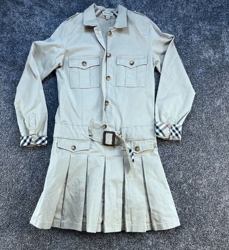 Abito plissettato beige Burberry bambina con cintura e polsini a quadri 12 anni