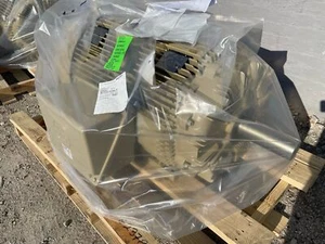 250 HP General Electric AC Electric Motor 1200 RPM Fr 449T TEFCBB 460 V New - Picture 1 of 3
