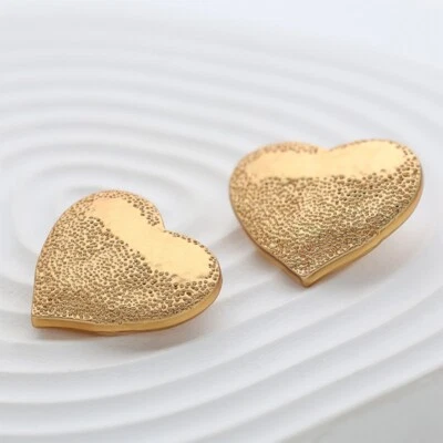 6X Decor Heart Shaped Buttons Gold Textured Metal 0.98 Inch Sewing Material Gold - Image 1 of 4