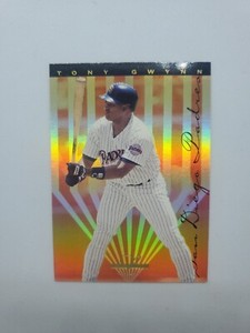 1995 Leaf Limited Gold Tony Gwynn #20