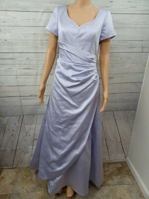 Davids Bridal Sz 4 Purple Lavander Bridesmaid Gown Prom Maxi Dress Long NWT. - Image 1 of 4