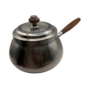 Oneida 18/6 Stainless Steel Fondue Pot- Wood Handle and Lid Grip-Detailed Lid - Picture 1 of 7