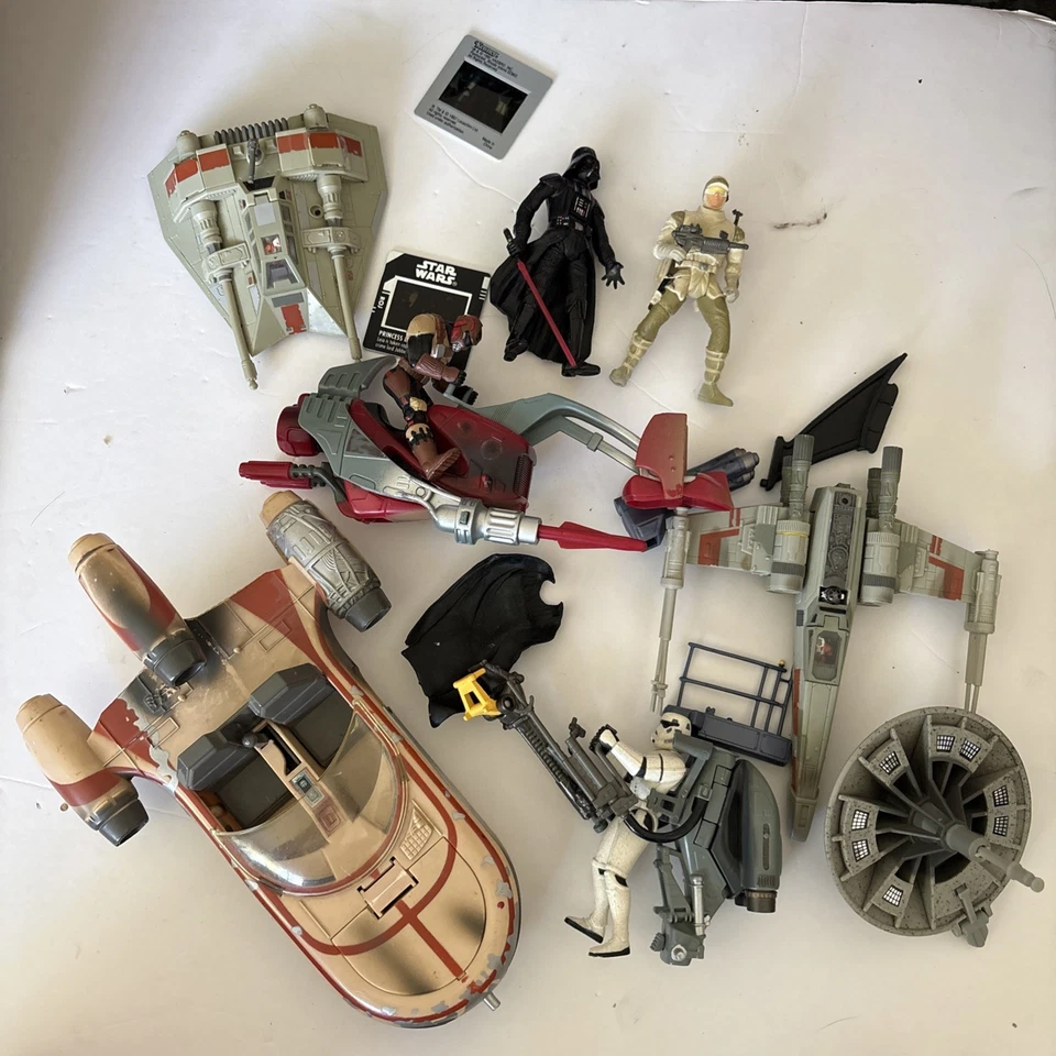 Lote Star Wars - Vehículos de tránsito y micro droides de micro máquinas inc juguetes Foto 1 de 4