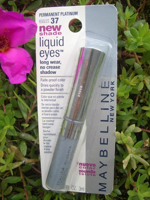  SOMBRA LÍQUIDA PARA OLHOS MAYBELLINE, USO LONGO, SEM VINCOS, #37 PLATINA PERMANENTE - Imagem 1 de 2