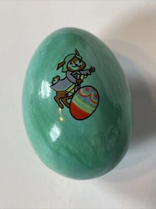Vintage Easter Egg Green Ceramic Bunny Design - Picture 1 of 6