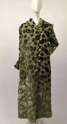 UNUSUAL ART DECO 1930’S LEAF PATTERN CHIFFON COAT W COLORFUL BLANKET INTERIOR - Image 1 of 4