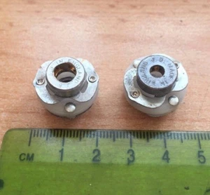 5610  6mm Input  4mm output   isolated  Jackson Brothers   coupler       H127 - Picture 1 of 1