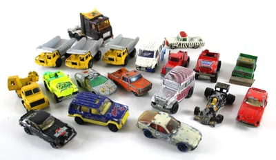 Lotto 19 modellini da collezione MAJORETTE Vintage Auto mezzi di lavoro Jeep - Immagine 1 di 4
