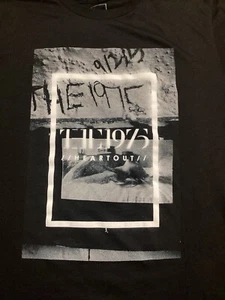The 1975 Heart Out Tour Shirt Size M - Picture 1 of 2