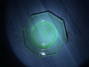 Uranium Depression Green Glass 7” Octagon Dessert Plate - Picture 1 of 3