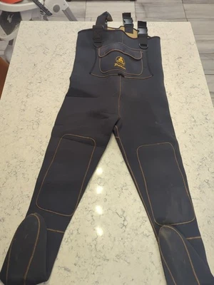  ProLine Premier Neoprene Chest Waders with feet size small - Image 1 of 4