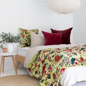 Velvet Cotton Throw - Light Green Floral | Boho - Foto 1 di 3