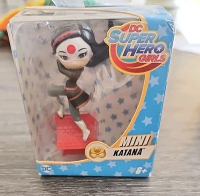 DC Super Hero Girls - KATANA - Mini Figura NUEVO Foto 1 de 4