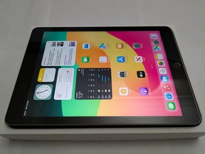 Apple iPad (6th Generation) - 32GB, WiFi, iPadOS v17 - Fully working - Image 1 of 4