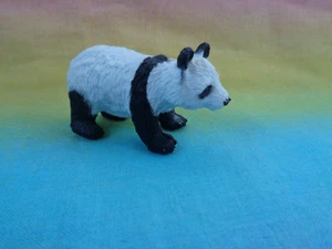 Safari Ltd. Panda Cub Wild Animal Figure - Imagen 1 de 6