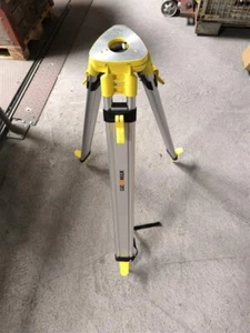 Trípode nivelador de aluminio Geomax muy bien conservado - Imagen 1 de 4