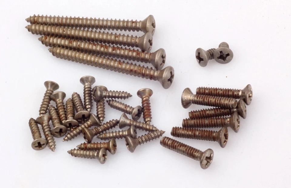 Aged Screws Set 1 Nickel -fits to Strat/Tele® Art of Aging Serie