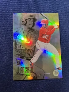 Panini Chronicles - Illusions Juan Soto #20 2018 (RC) - Imagen 1 de 3