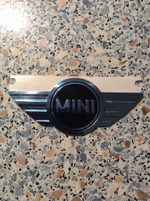 Mini Cooper Emblem Neu - Bild 1 von 4