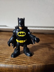 Fisher-Price Imaginext DC Super Friends Series DC Comics Batman 3" Action Figure - Picture 1 of 5