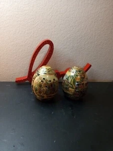 GORGEOUS Pair of Similar Moriage Satsuma Japan 5" Handpainted Asian Egg Figurine - Picture 1 of 8