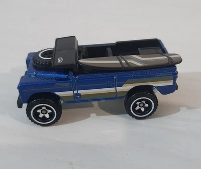Hot Wheels  LAND ROVER SERIES II 1:64 2024 - Immagine 1 di 4