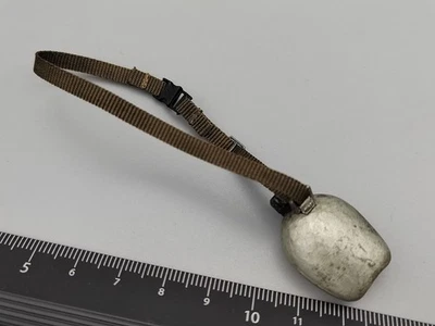 Blitzway BW-UMS 11501 Escala 1/6 Cazadores: Día Después de la Tercera Guerra Mundial Dr.BB Modelo Hervidor Foto 1 de 2