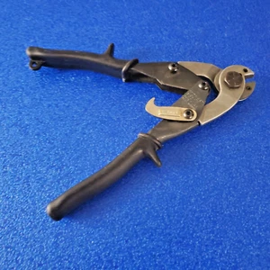 MIDWEST MADE IN USA WIRE CUTTING PLIERS P/N 6300 OUTSTANDING CONDITION FREE SHIP - Picture 1 of 6
