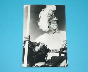 FILM STAR POSTCARD ROGER MOORE IVANHOE PHOTO CARD 1960s DUTCH HOLLAND - Picture 1 of 2