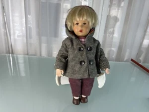 Käthe Kruse Puppe Sammlerpuppe 34 cm Top Zustand - Bild 1 von 3