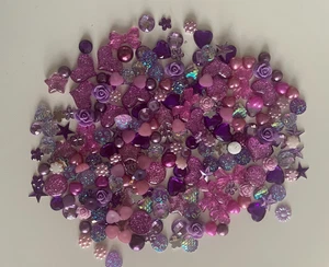 MIXED PURPLE MAUVE & LILAC FLAT BACK RESIN & ACRYLIC EMBELLISHMENTS - Picture 1 of 1
