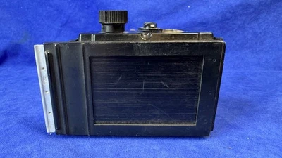 Graflex 120 Roll Film Holder – Medium / Large Format Back, Rochester NY USA - Image 1 of 4