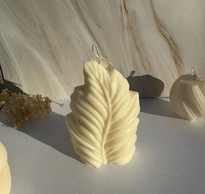 Leaf Decorative Candle Fragrance Gift - handmade, 100% Soy Wax. - Picture 1 of 4