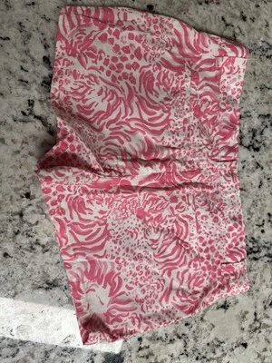 Girls Lilly Pulitzer Pink And White Lion Shorts - Изображение 1 из 4